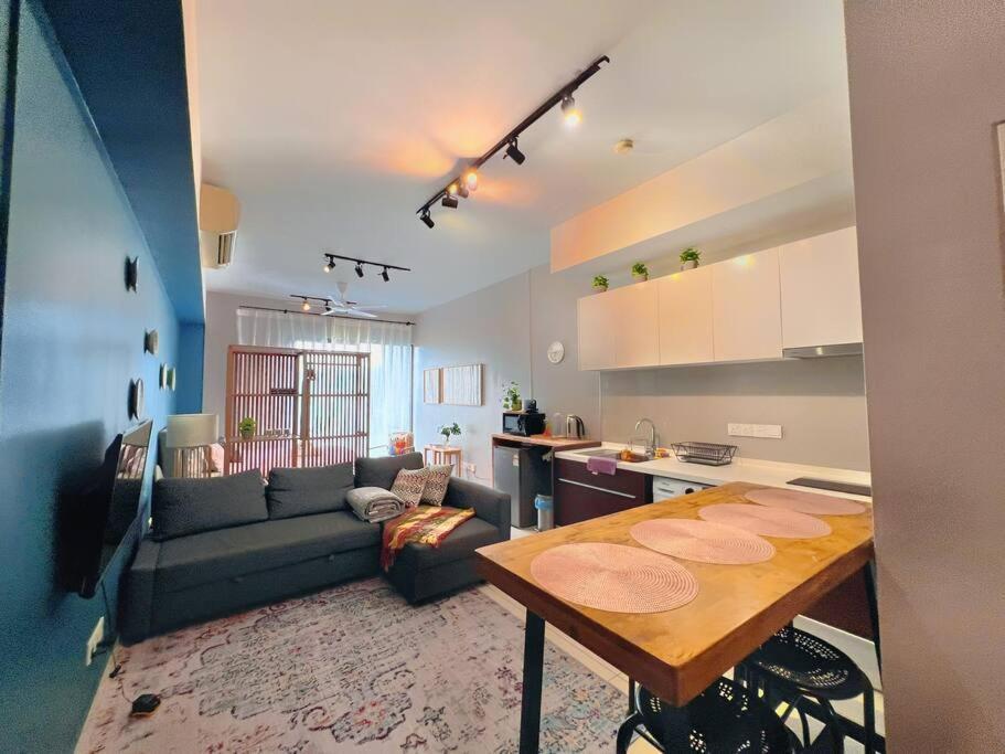 7 Pax Family Connecting Room D'Sara, Direct Link Mrt Kampung Selamat, Near Sungai Buloh & Thomson Hospital Shah Alam Bagian luar foto