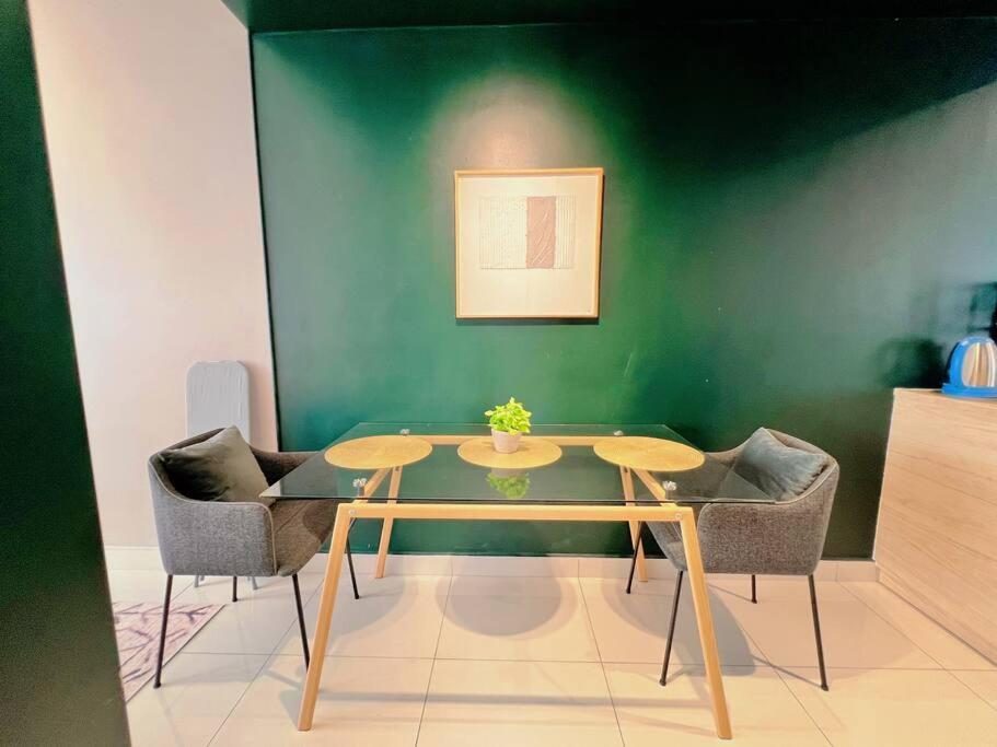 7 Pax Family Connecting Room D'Sara, Direct Link Mrt Kampung Selamat, Near Sungai Buloh & Thomson Hospital Shah Alam Bagian luar foto
